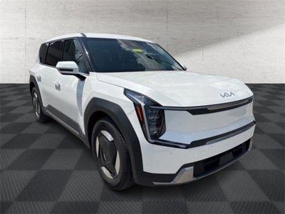 Certified 2024 Kia EV9 Light