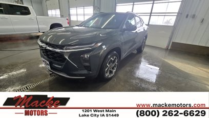 New 2025 Chevrolet Trax LT w/ Driver Confidence Package