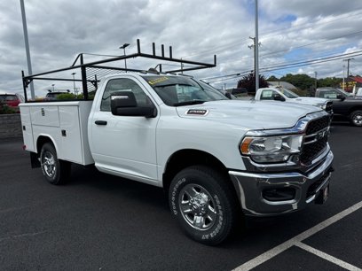 New 2023 RAM 2500 Tradesman