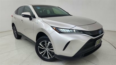 Used 2021 Toyota Venza LE