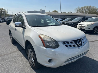 Used 2015 Nissan Rogue S w/ Convenience Package