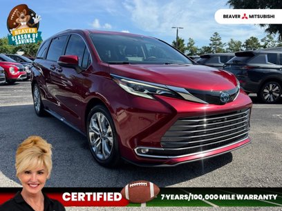 Used 2022 Toyota Sienna Platinum