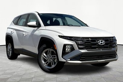 New 2025 Hyundai Tucson SE