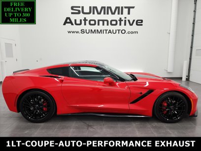 Used 2019 Chevrolet Corvette Stingray Coupe w/ 1LT
