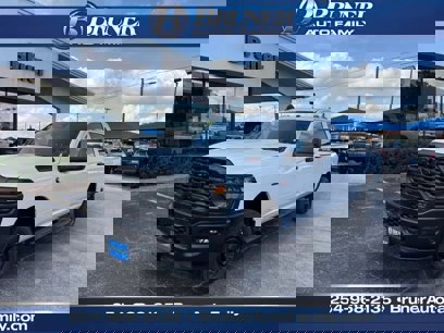 New 2025 RAM 2500 Tradesman