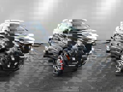 New 2025 Cadillac XT5 Sportv w/ Technology Package