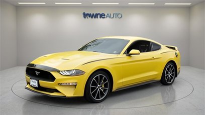 Used 2018 Ford Mustang Coupe w/ Wheel & Stripe Package