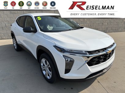 Used 2025 Chevrolet Trax LS