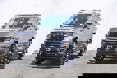 New 2025 Jeep Grand Cherokee L Limited w/ Luxury Tech Group II