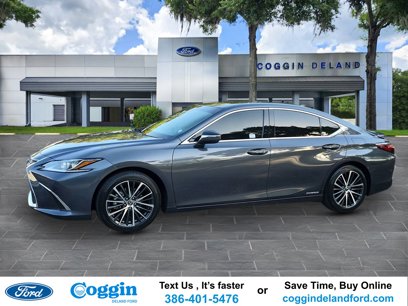 Used 2022 Lexus ES 300h w/ Premium Package