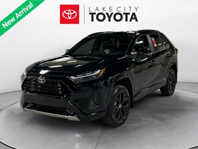 New 2025 Toyota RAV4 SE