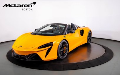 Used 2025 McLaren Artura Spider