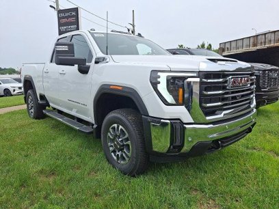 New 2025 GMC Sierra 2500 SLE