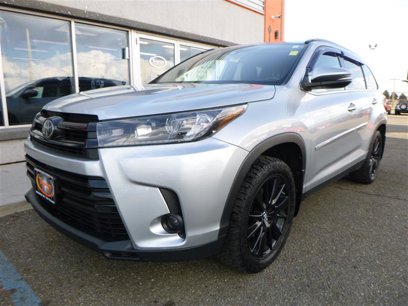 Used 2019 Toyota Highlander SE