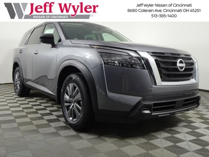 New 2025 Nissan Pathfinder S