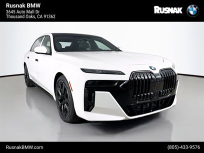 New 2025 BMW 760i xDrive w/ Executive Package