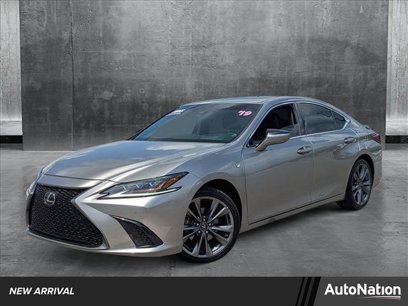 Used 2019 Lexus ES 350 F Sport w/ Accessory Package 2