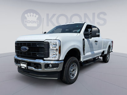 New 2025 Ford F250 XL w/ XL Chrome Package