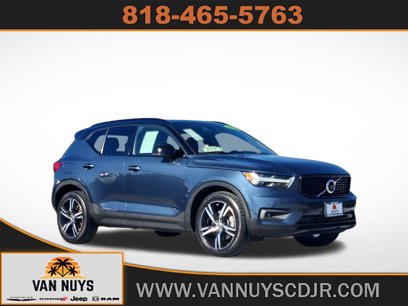 Used 2022 Volvo XC40 T5 R-Design