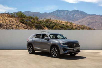 Used 2024 Volkswagen Atlas Cross Sport SEL Premium R-Line