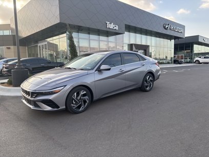 New 2025 Hyundai Elantra Limited