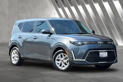 Used 2023 Kia Soul LX w/ Option Group 015