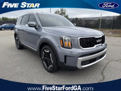 Used 2024 Kia Telluride EX w/ EX Captain's Chair Package