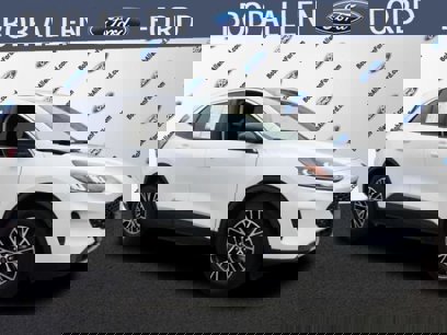 Used 2022 Ford Escape SE