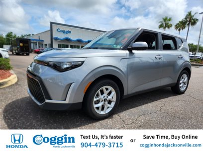 Used 2023 Kia Soul LX w/ Option Group 015