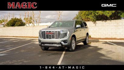New 2025 GMC Yukon XL Denali w/ Sun & Power Step Package