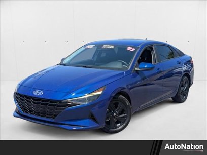 Used 2023 Hyundai Elantra SEL