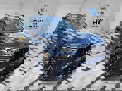 New 2026 BMW X7 xDrive40i w/ M Sport Package