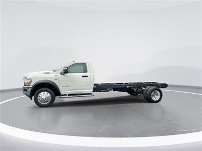 New 2024 RAM 5500 SLT w/ Quick Order Package 2YG SLT