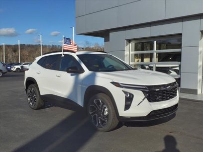 New 2025 Chevrolet Trax RS w/ Driver Confidence Package