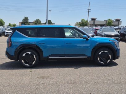 New 2026 Kia EV9 Land