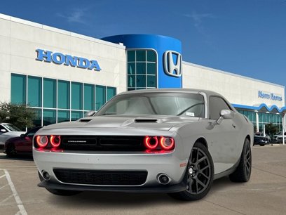 Used 2016 Dodge Challenger R/T Scat Pack w/ Leather Interior Group
