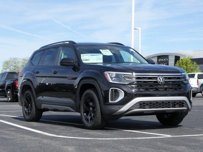 New 2025 Volkswagen Atlas Peak Edition SE
