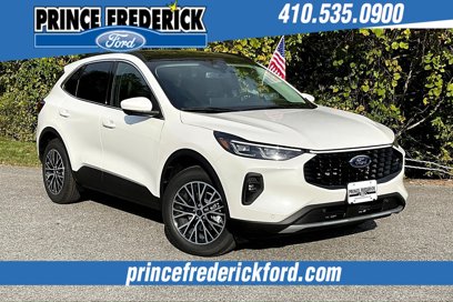 New 2025 Ford Escape SE w/ PHEV Premium Package