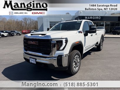 New 2025 GMC Sierra 3500 Pro w/ Convenience Package