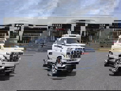 New 2025 GMC Yukon Denali w/ Denali Reserve Package