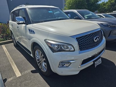 Used 2016 INFINITI QX80 4WD w/ Deluxe Technology Package