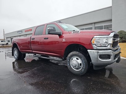 Used 2024 RAM 3500 Tradesman w/ Chrome Appearance Group