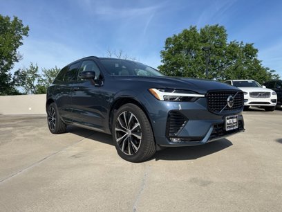 New 2025 Volvo XC60 B5 Plus w/ Protection Package Premier
