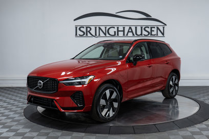 New 2025 Volvo XC60 T8 Plus w/ Climate Package