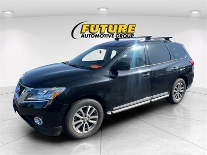 Used 2016 Nissan Pathfinder SL