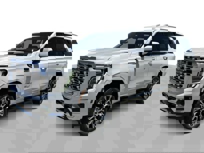 New 2025 GMC Yukon Denali w/ Sun & Power Step Package