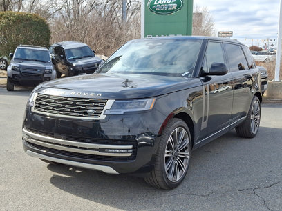 New 2025 Land Rover Range Rover Long Wheelbase SE