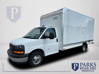 New 2024 GMC Savana 3500 Extended w/ Power Convenience Package
