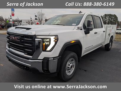 New 2025 GMC Sierra 2500 Pro w/ Convenience Package