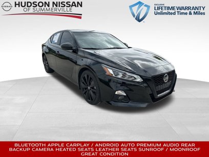 Used 2022 Nissan Altima 2.5 SR w/ Midnight Edition Package
